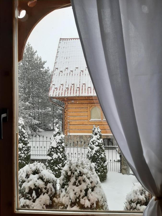 Krasna Chata Maniowy Esterno foto